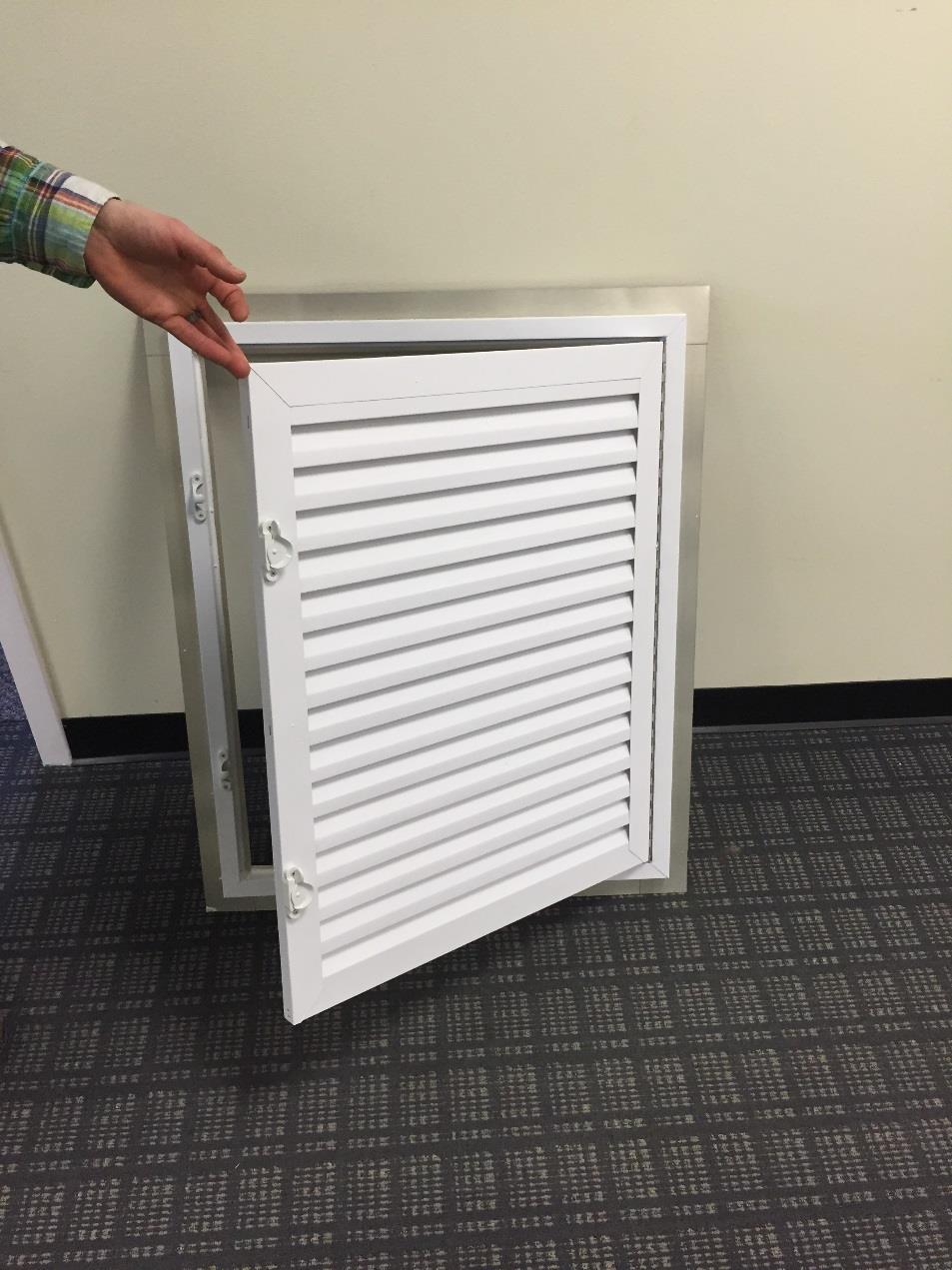 Louvered vent
