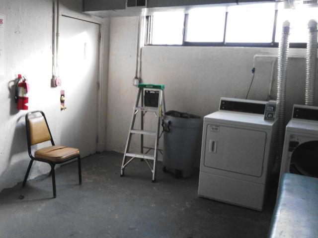 View of laundry room in the basement of 1506