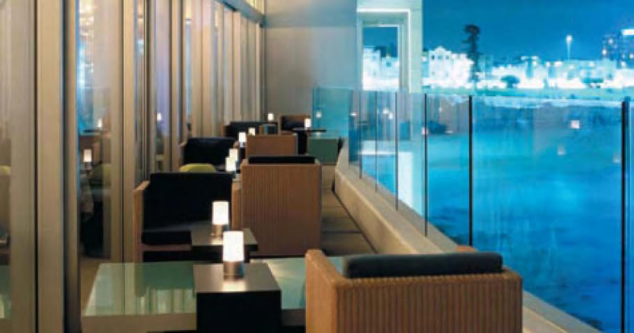 Sky Lounge & Swimming Pool Although sky lounge is open plan, it features the clever use of
