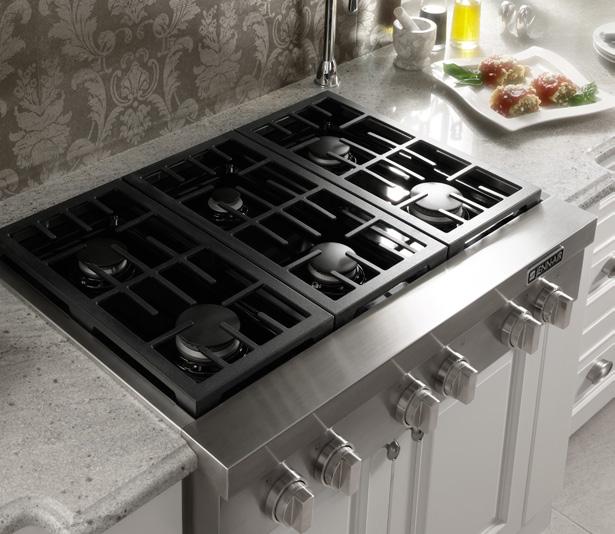 Pro-Style Rangetops Power to Boil Quickly, Precision to Melt Gently Jenn-Air Pro-Style rangetops offer great variety and versatility with either four or six burners.