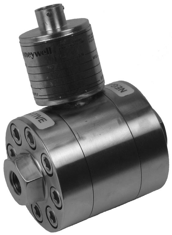 High Line Wet/Wet Differential Pressure Transducer DESCRIPTION The High Line Wet/Wet Differential Pressure Model HL-Z is designed to accept extreme line pressures of up to 5000 psi.