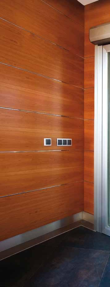 The Manusa fire-resistant doors combine an automatic door with a fire-resistant door in a single structural unit.