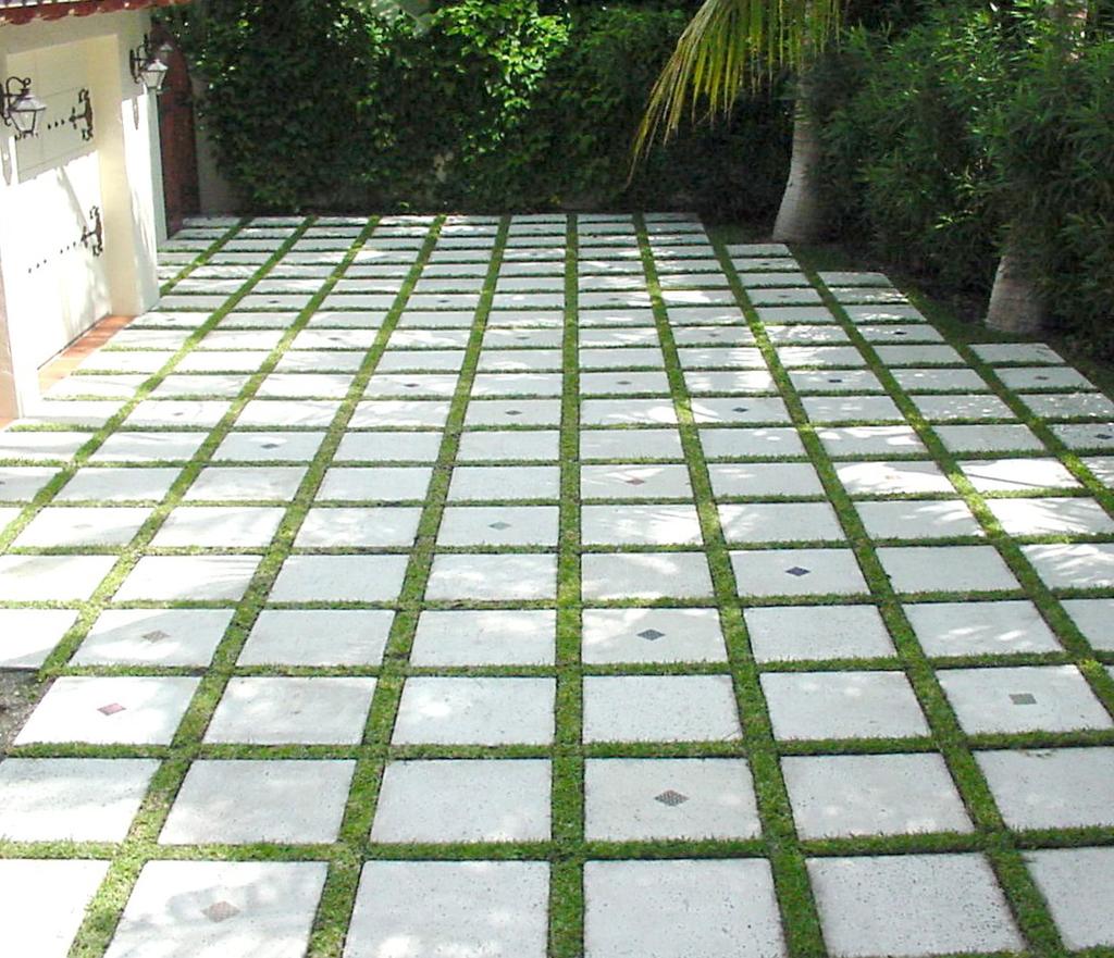 Benefits * * * * * Costs $ $ $ $ $ Benefits improved water quality reduced runoff volume and rate increased groundwater recharge can be integrated with site hardscaping (patios, walkways, driveways,