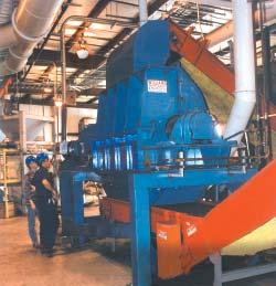 Single Roll Crushers are usually used in processing a variety of materials from a nominal 24 inches down to a nominal minus 1 inch output product.