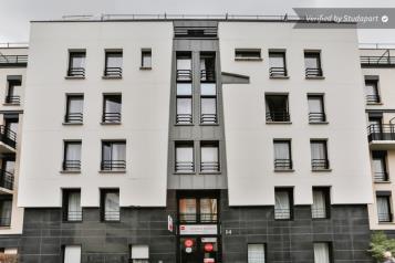 STUDENT Studea Asnieres REF#561 Type of accommodations: Studio 18-23m² Yes From 696 0
