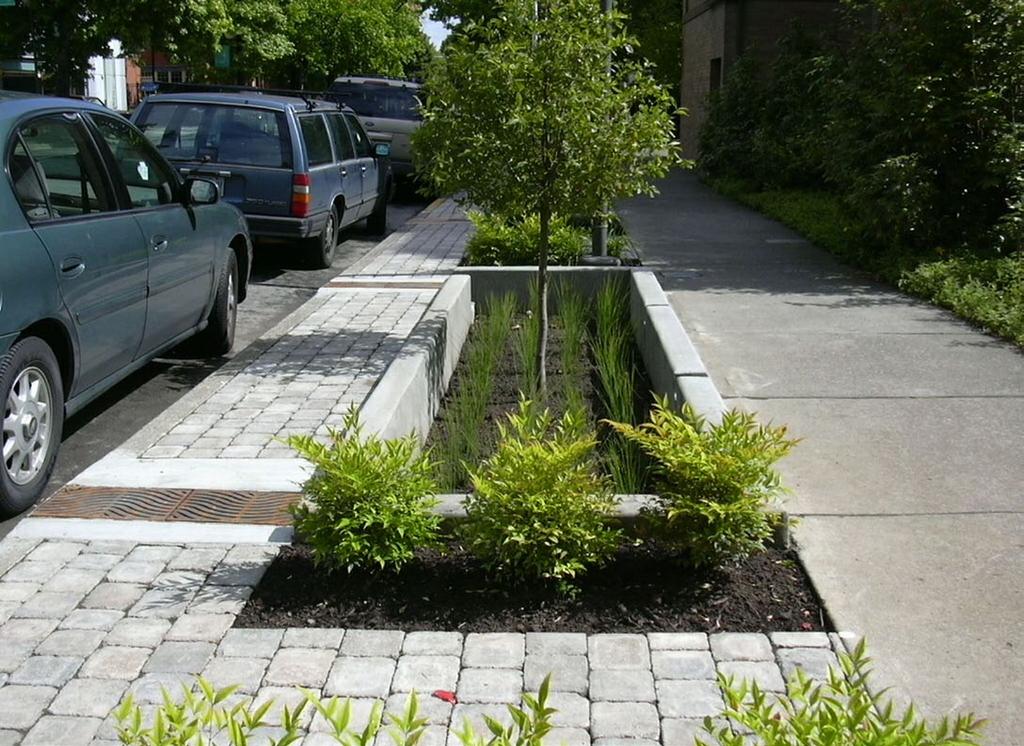 Flow-Through and Infiltration Planters Flow-through and infiltration planters are stormwater facilities that double as landscape features, but are designed to combine stormwater runoff control and