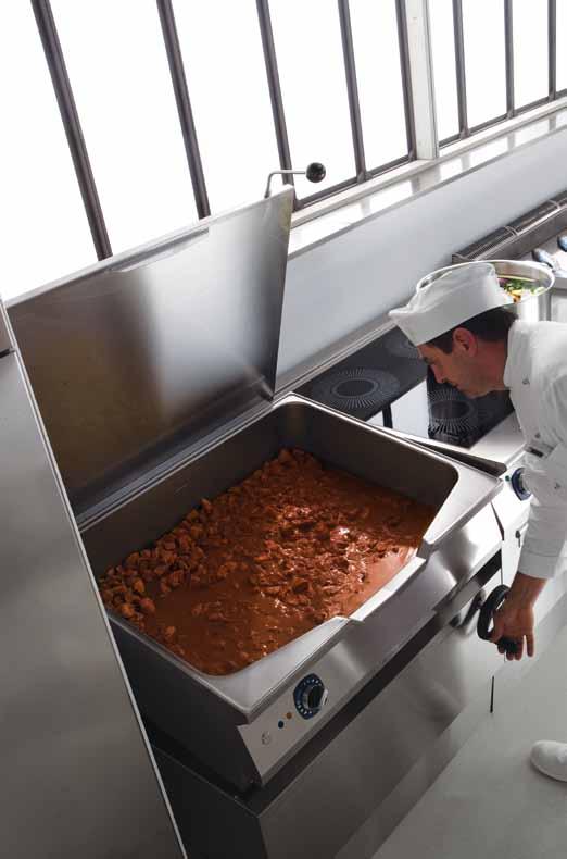 High Productivity Kitchen 9 Tilting Braising Pan The exclusive solution for wet or dry cooking of large quantities.