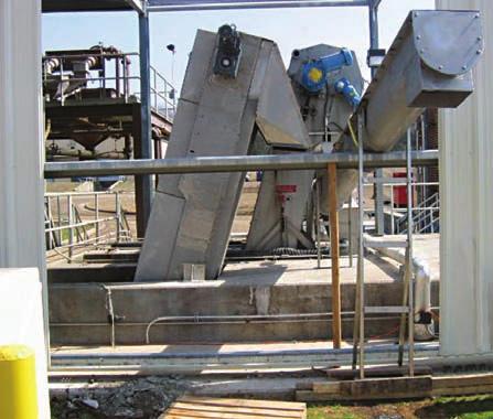 SCREENMASTER CS WASTEWATER BARSCREEN Construction The Screenmaster consists of a stainless steel frame, a bar rack fabricated of parallel stainless bars, dead plate, stainless steel chain link drive,