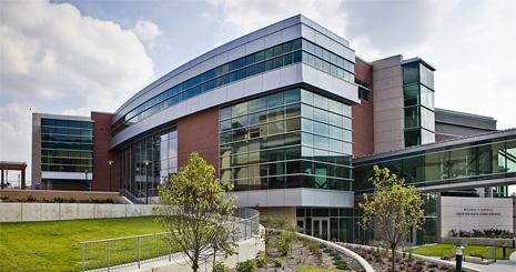 DIGI-VAV CASE STUDY 134,000 square feet medical facility in Omaha, NE.