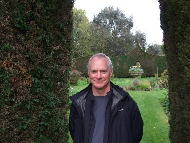 6. Course Tutors John Taylor John is a qualified garden designer and studied at RBGE to gain a BSc. in Horticulture with Plantsmanship.