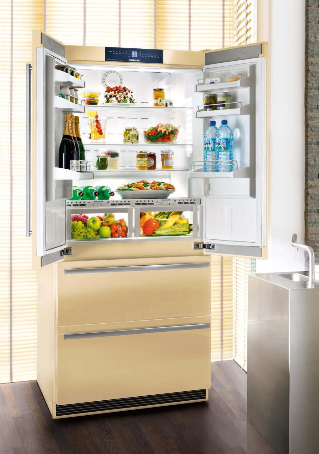 Frenchdoor fridge-freezer with BioFresh and NoFrost: CBNbe 656 The Food Storage Centre CBNbe 656 with its elegant Frenchdoor concept is a focal point in any kitchen, open or closed.