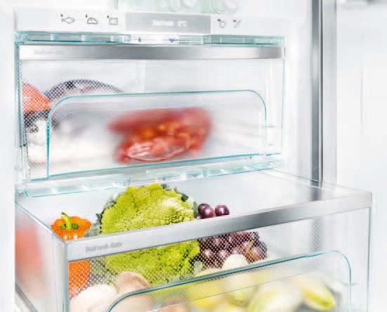 The door automatically closes from an angle of creates a much larger storage capacity and keeps the freezer constantly kept at just above 0 C.