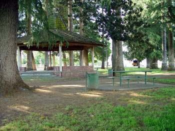 Park Provides for active and passive recreation, both developed parkland and recreational facilities, and plazas, other public spaces