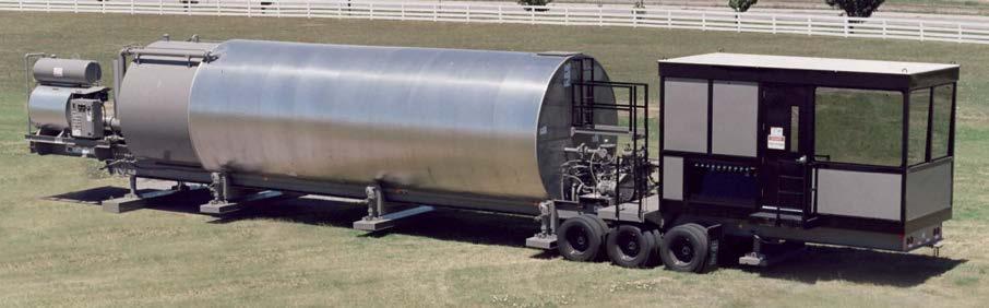 Drag conveyors that accompany all CMI silos are armored with chromium carbide steel liners in the floor for long life.