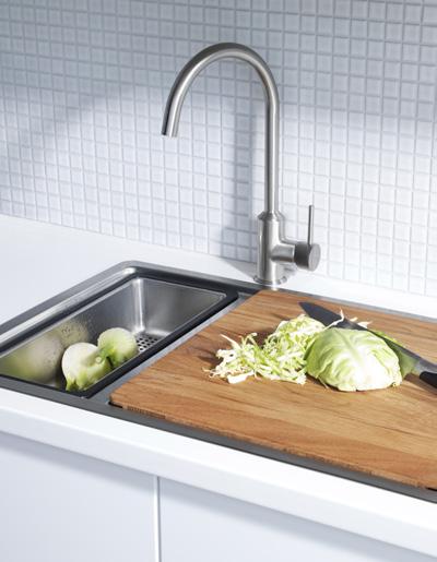 Some of our sinks can even be under-mounted sinks in a PERSONLIG custom-made worktop.