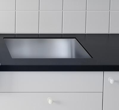 Whether it's a lot of food prep, hand washing glassware or just giving your plates a quick rinse before the dishwasher, we've got a sink to suit your needs.