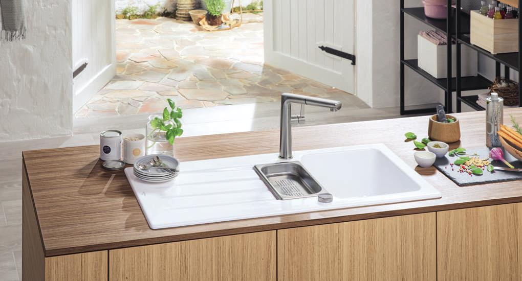 CERAMIC SINKS FROM VILLEROY&BOCH GENERAL INFORMATION THE HIGHEST QUALITY A LIFETIME LONG Ceramics from Villeroy&Boch combine the experience of traditional craftsmanship with maximum industrial