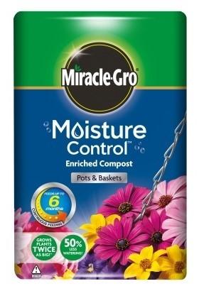 80 Miracle-Gro Moisture Control Compost Exclusive aquavit formula Releases water when