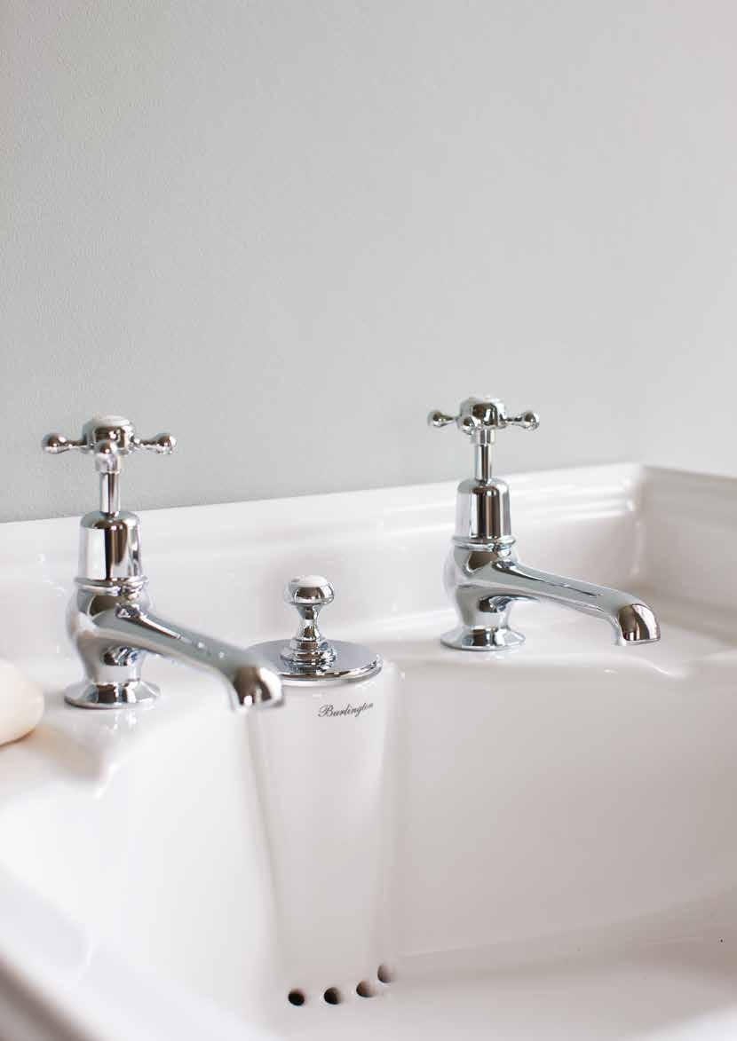 TAPS & BRASSWARE Classic Basin with Invisible overflow.