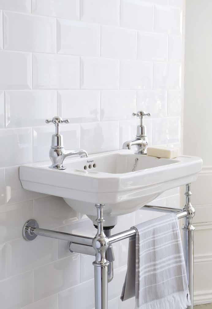 CLOAKROOM BASINS Cloakroom basins CERAMICS Throughout the Burlington range of stunning ceramic styles, a selection of cloakroom options have been crafted so you can match your chosen style throughout