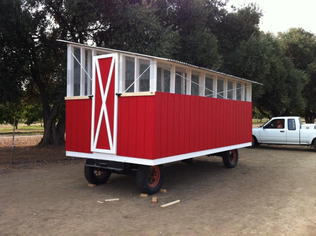 Innovations at the Farm The Eggmobile The Eggmobile is a mobile, modular henhouse built for