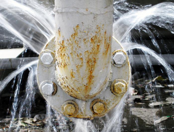 Leaks Small number of homes Example 200,000 L in one month Equivalent with