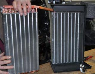 Installation Evaporator core Heater core 1.