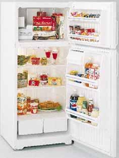 ft. capacity Equipped with factory-installed Nice Cubes icemaker Wire Everwhite shelves Classic white vegetable/fruit crispers Tall bottle