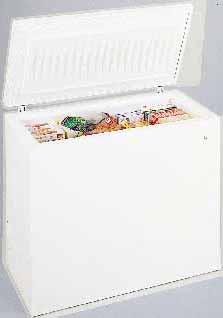 CHEST FREEZERS These models include Adjustable temperature control Upfront defrost drain (not on FCM5SA)