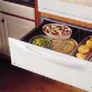 BUILT-IN WARMING DRAWERS: 30" AND 27" ELECTRIC These models include Flush appearance installation Temperature control with