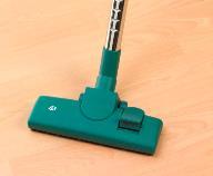 Likewise, use the hard floor position for smooth operation when vacuuming hard floors.