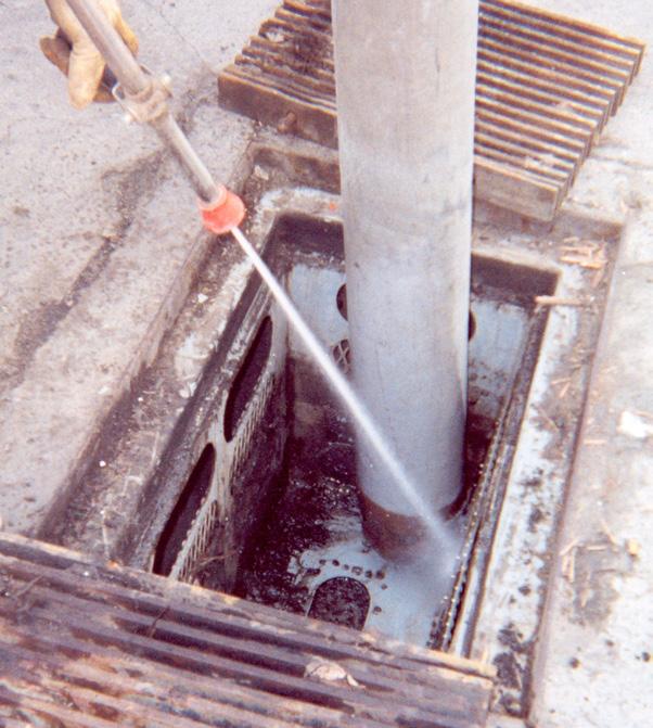 GISB Maintenance Maintenance Summary The Grate Inlet Skimmer Box is recommended to be inspected and serviced quarterly.