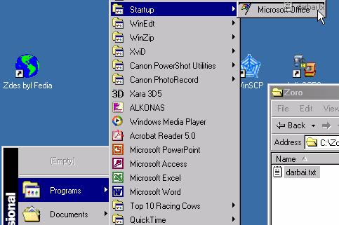 kas dieną). Pastatykite pelės žymiklį virš Windows Explorer lange esančios rinkmenos darbai.txt. Paspauskite kairįjį pelės klavišą ir neatleiskite jo.