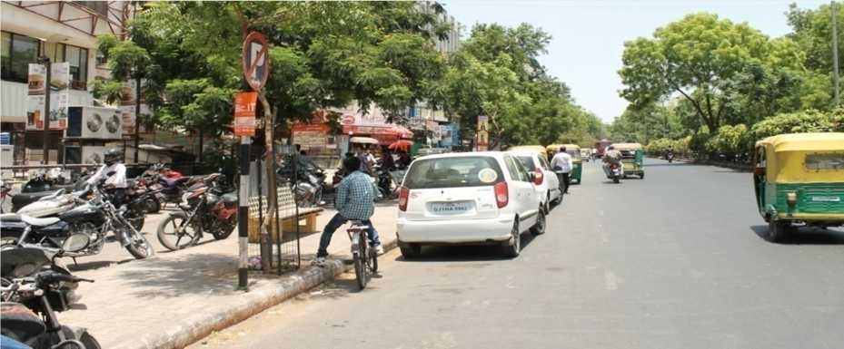 Current Issues No Space for Bicycle riders Eateries Motorised,