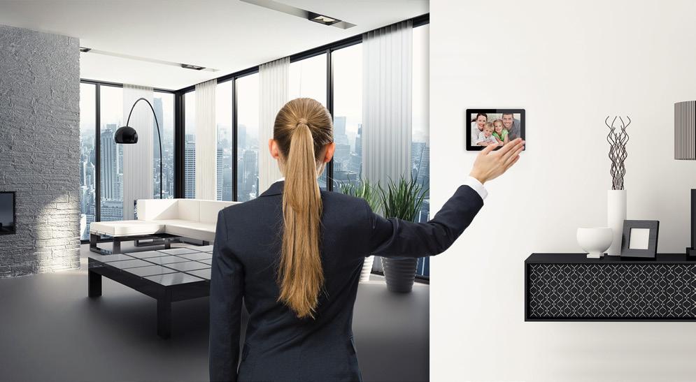 Swipe The FIBARO Swipe is a revolutionary gesture-control pad that provides control