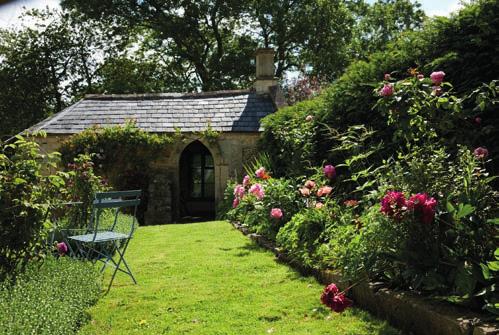 THE OLD RECTORY CLAVERTON BATH BA2 7BG A HANDSOME AND HISTORIC FORMER RECTORY WITH ANCILLARY ACCOMMODATION, SET IN A DELIGHTFUL VILLAGE CLOSE TO BATH ACCOMMODATION Ground Floor Entrance Hall,