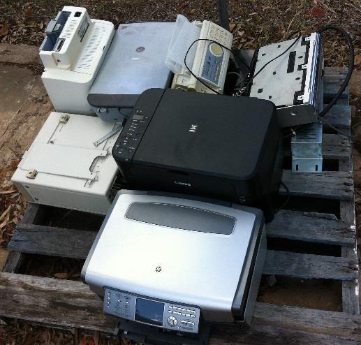 ELECTRONIC ITEMS (E-WASTE) Electronic waste (e-waste) contains highly toxic metals that can leach into the environment if disposed of in landfill.