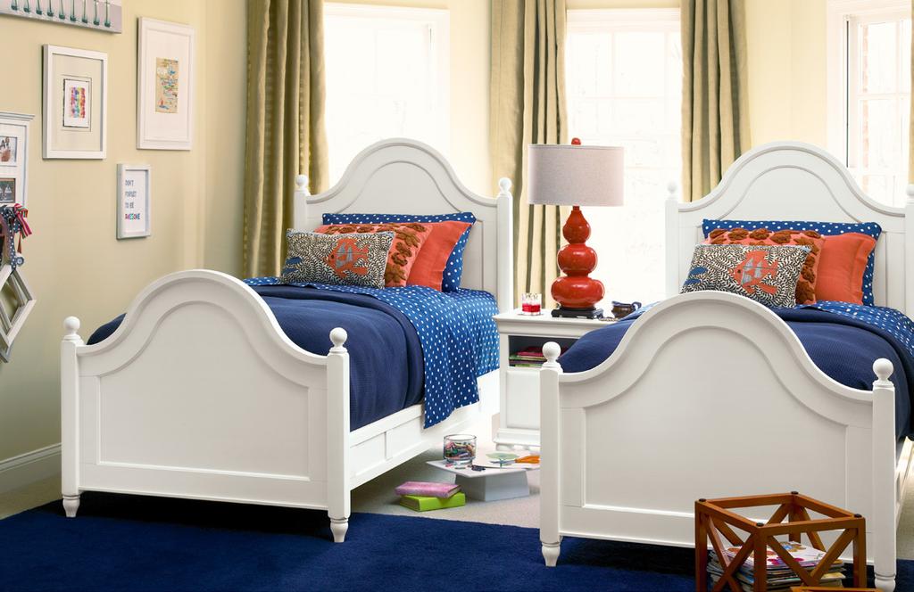 Low Post Panel Bed 131A037 Twin 42w x 80d x 56h (footboard height is