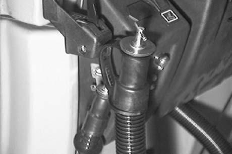 RECOVERY TANK DRAIN HOSE The recovery tank drain hose is used to drain the recovery tank.