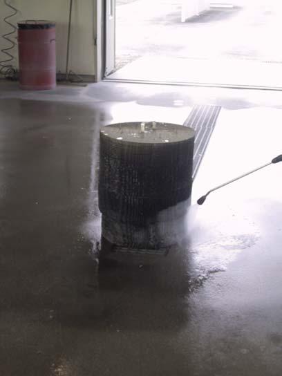Figure 7. Cleaning of the coalescing unit by a high pressure washer and the coalescing unit after cleaning. 5. NOTE!