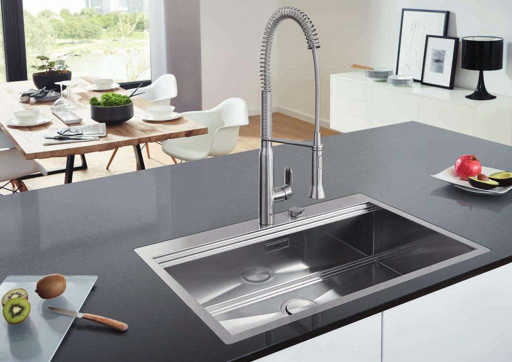 GROHE KITCHEN SINKS K800 SERIES 32 950 DC0 Professional Sink Mixer GROHE K800 SERIES Select a premium sink for your kitchen, in terms of both design and durability, with the K800.