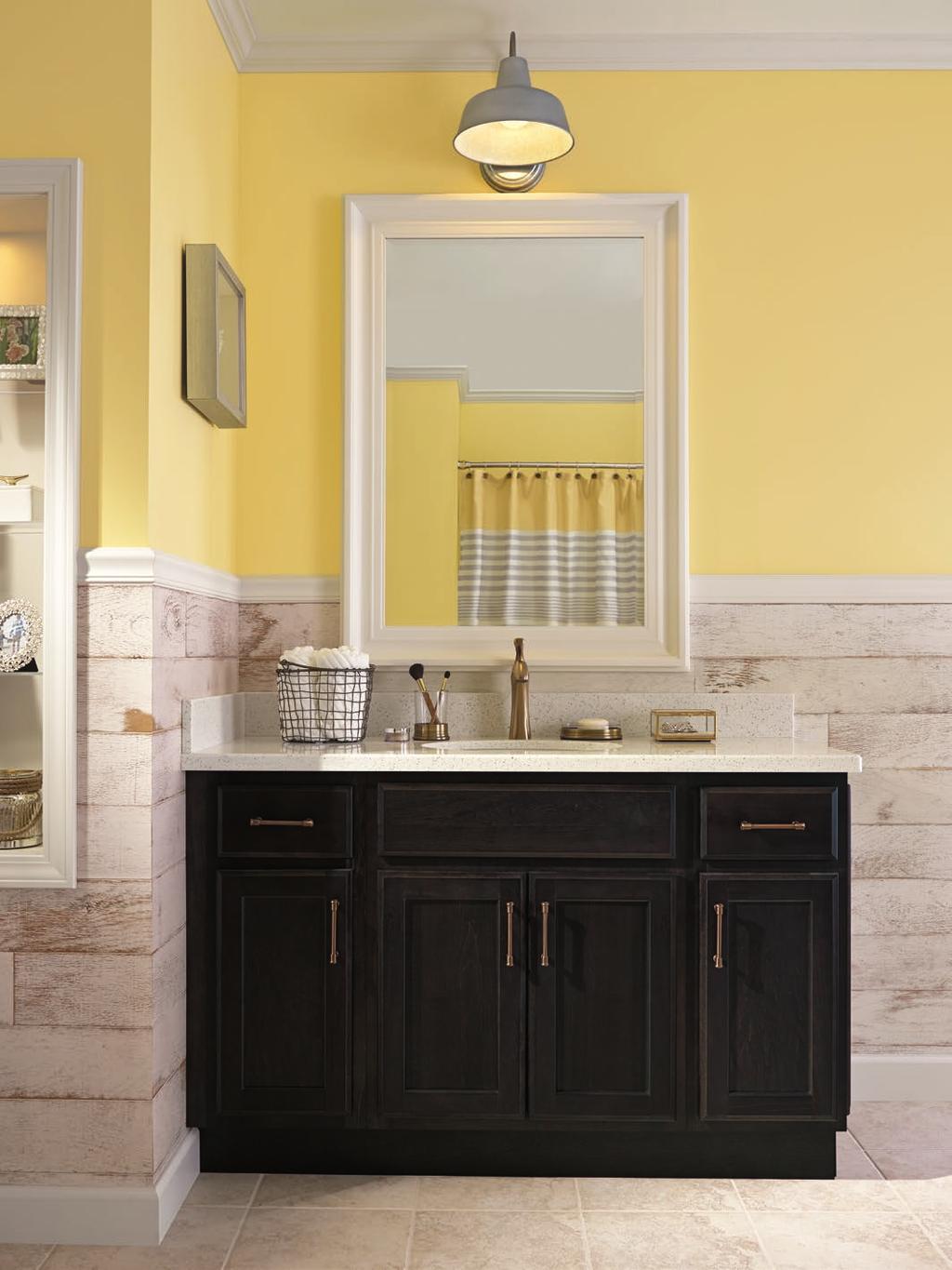SINGLE EXPOSED END Decorative accents like fluted fillers add a unique touch of style to your bathroom.