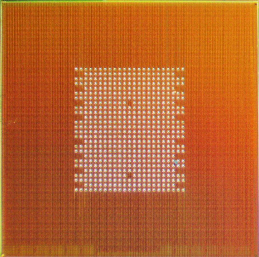 KiloCore Chip Technology 32nm IBM PDSOI CMOS Num. Procs. 1000 8 mm 7.82 mm Num. Mems. 12 Num. Oscs.