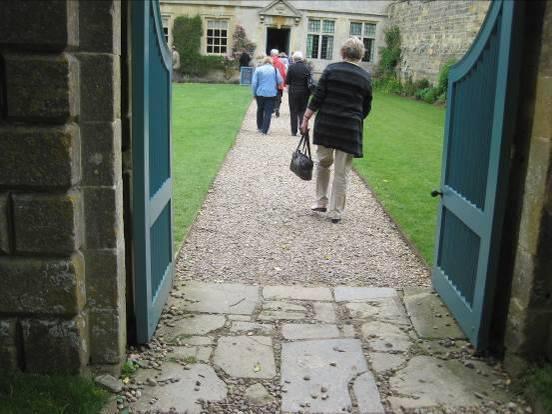 Gravel pathway to the Manor Entrance to the Manor There is a Cellar which is entered by two steps outside of the Manor. There are some objects and written information to view here.