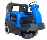 Their design is combined with powerful engines, wide sweeping paths, excellent manoeuvrability and a ramp climbing capacity from 16% to 20% for cleaning large areas of floors or carpets, and for