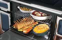 Our spacious warming drawer, located directly below the oven, ensures a well-timed meal with the capacity to hold