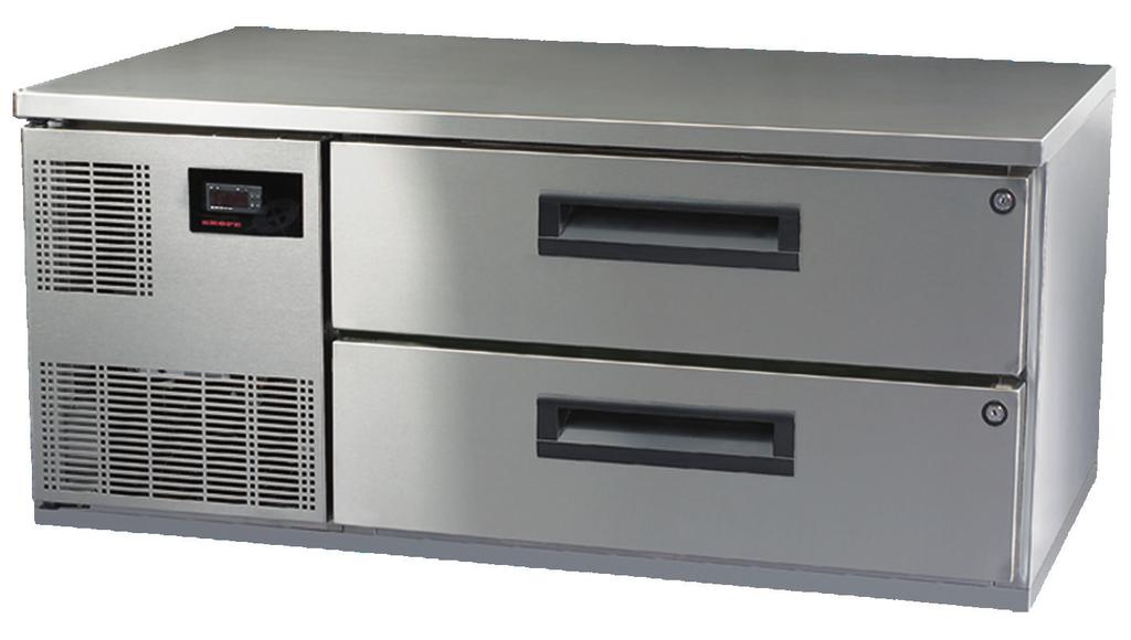 PEGASUS SERIES Premium Range Food Service / Lowlines Chillers designed with a superior heat resistant countertop so hot cooking equipment can be safely placed on top.