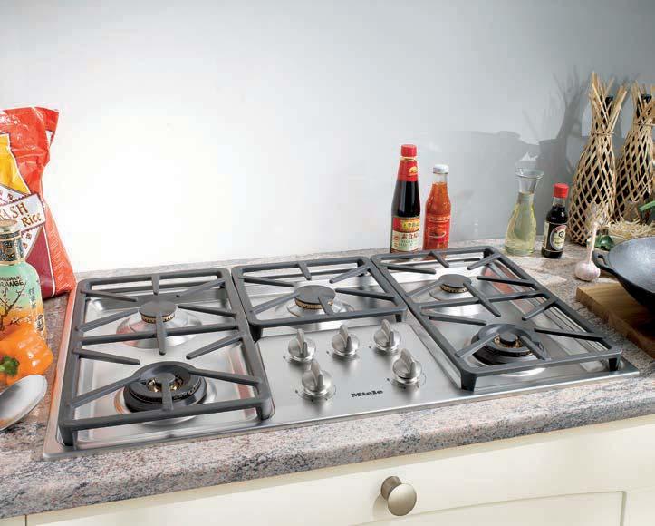 Gas Cooktops with traditional controls These models have electro-mechanical controls with single-handed ignition.