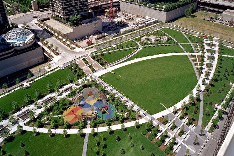 Public Parks & Open Spaces Parks are integral to making the mobility hubs healthy, active and