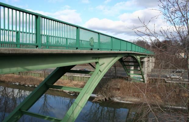 the cultural heritage value of the existing bridge.